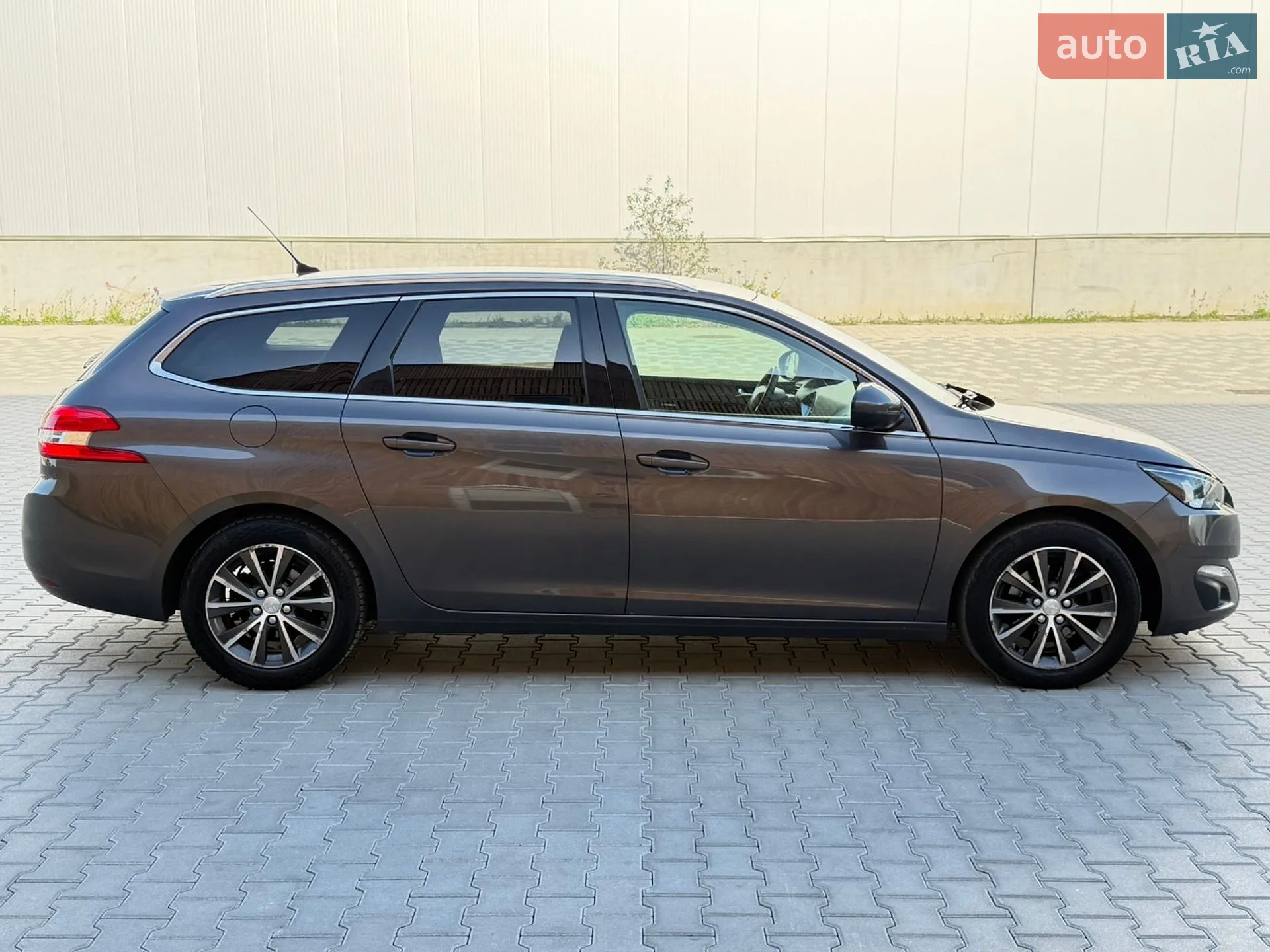 2014 Peugeot 308 - мініатюра 29