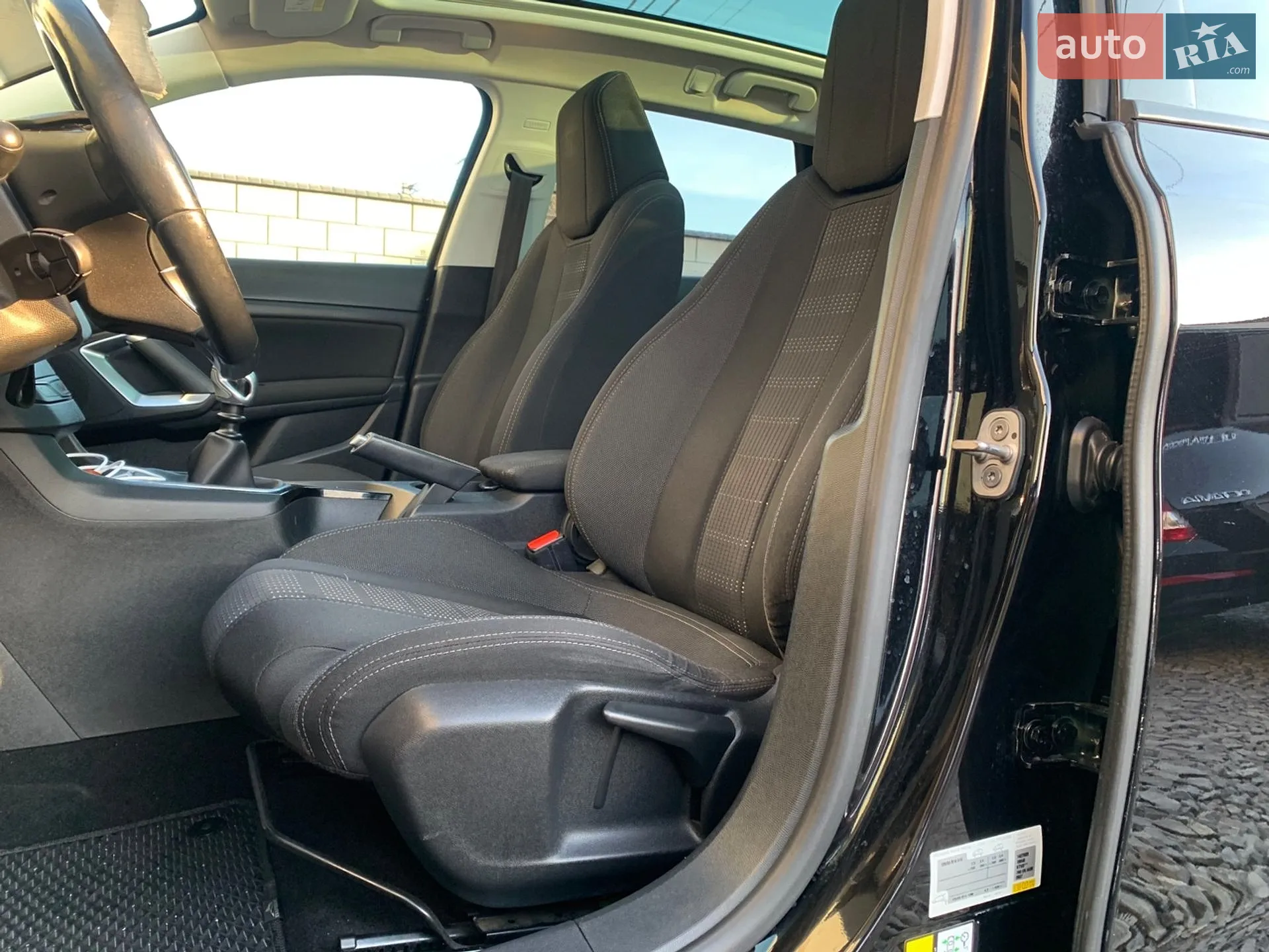 2015 Peugeot 308 - мініатюра 33