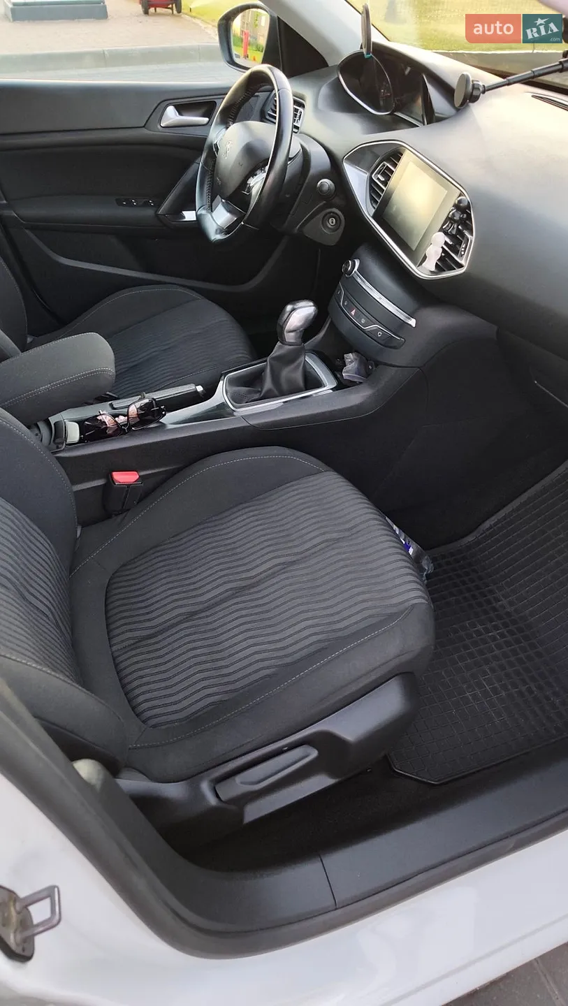 2016 Peugeot 308 - мініатюра 12