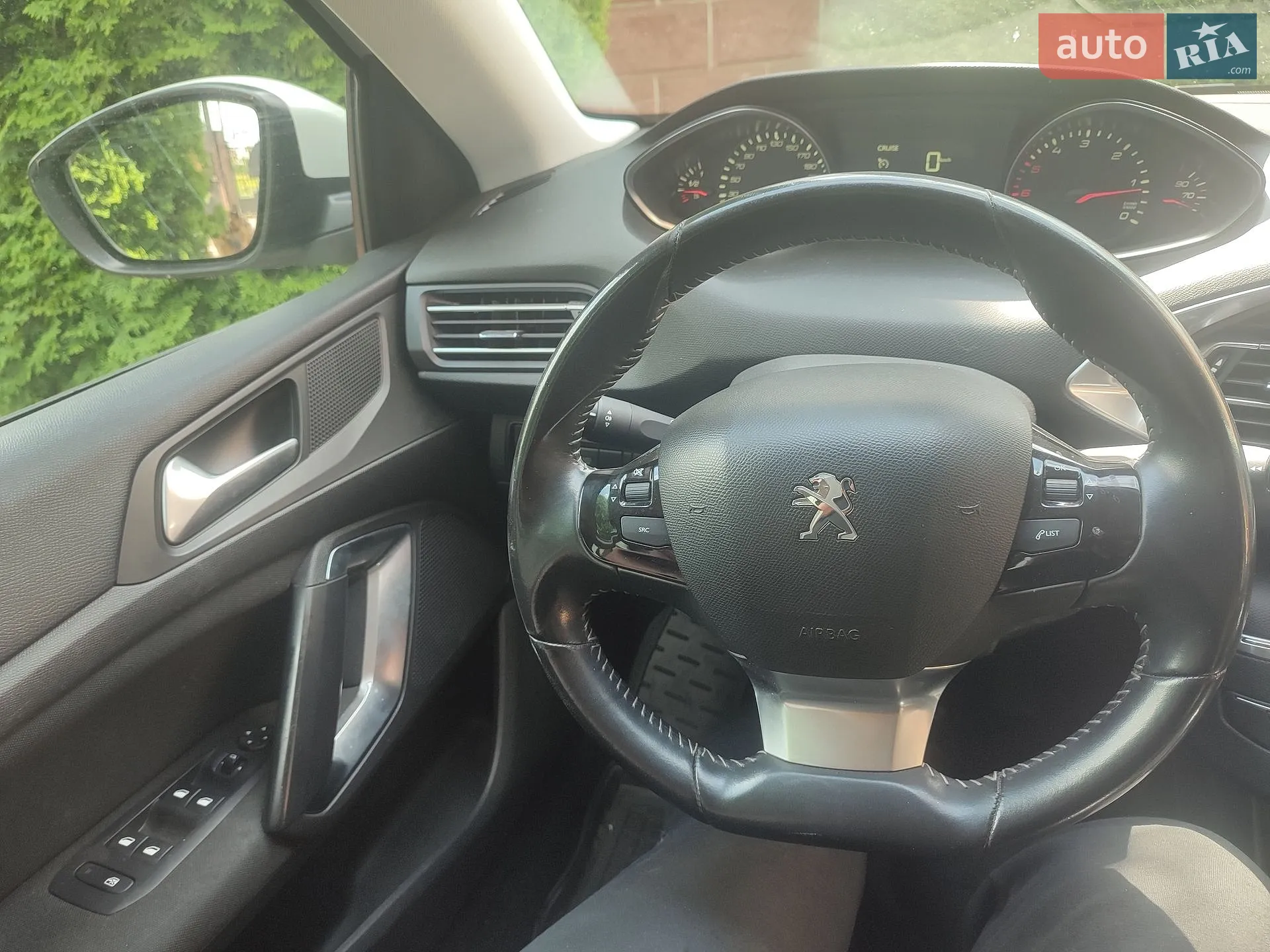 2015 Peugeot 308 - мініатюра 16