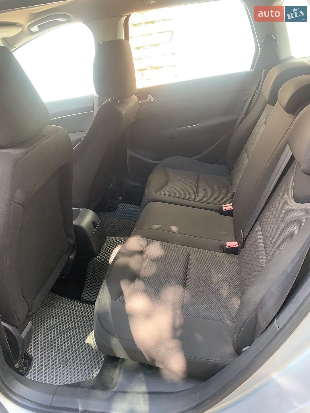 2011 Peugeot 308 - мініатюра 11