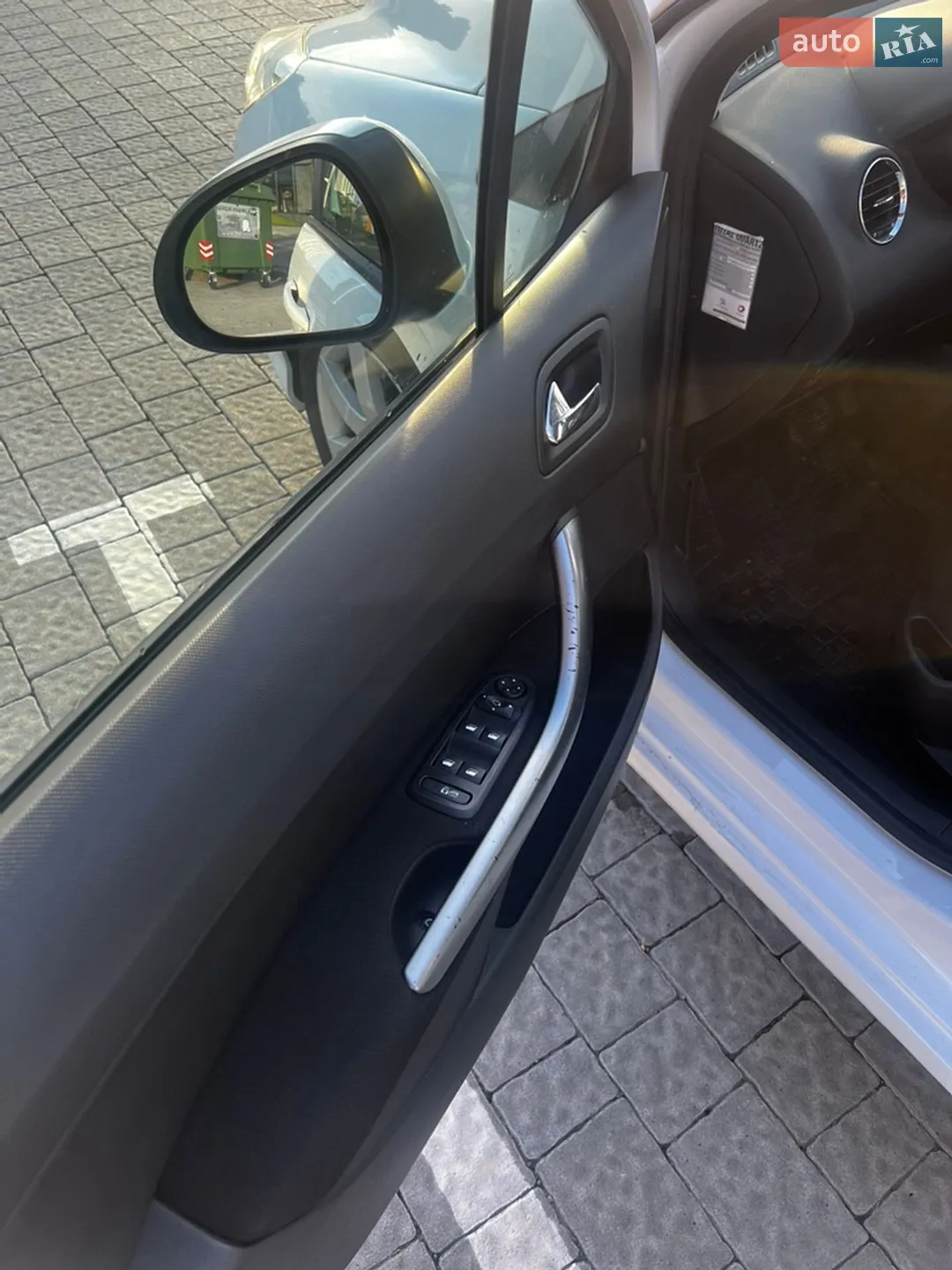 2013 Peugeot 308 - мініатюра 24