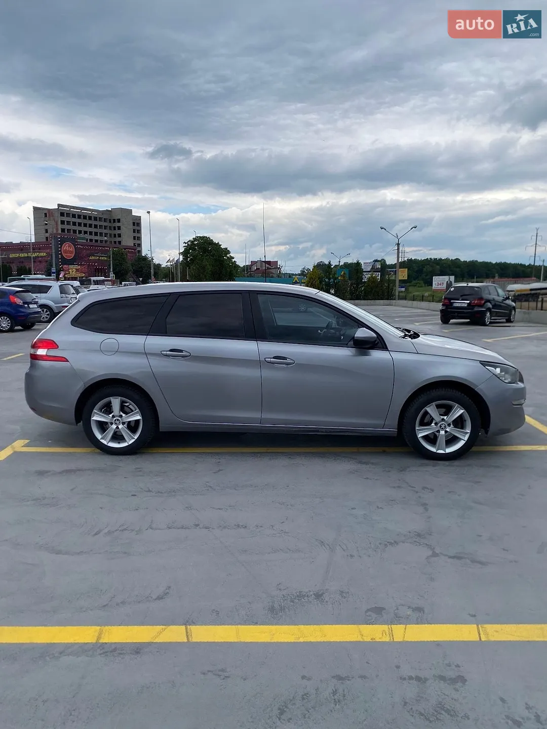 2014 Peugeot 308 - мініатюра 4
