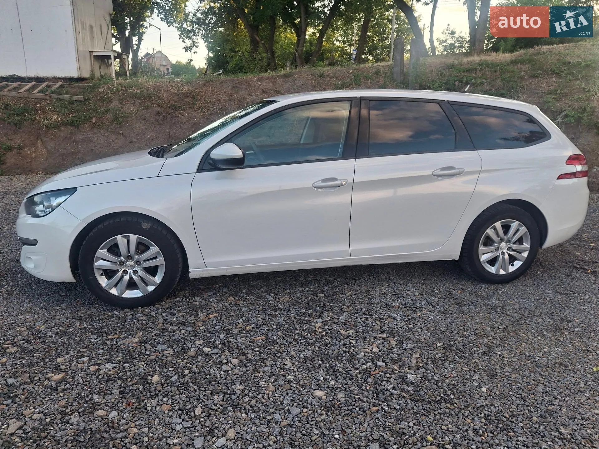 2015 Peugeot 308 - мініатюра 14
