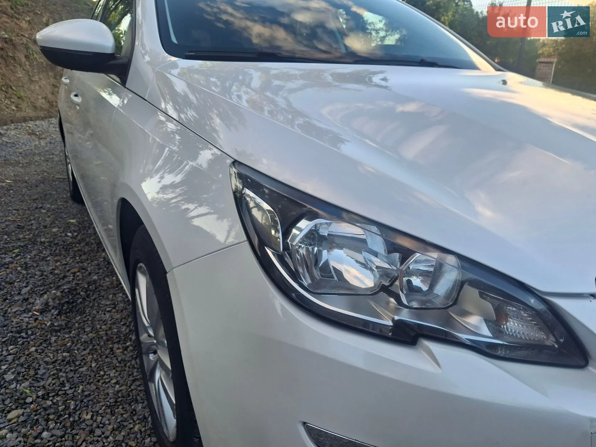 2015 Peugeot 308 - мініатюра 18