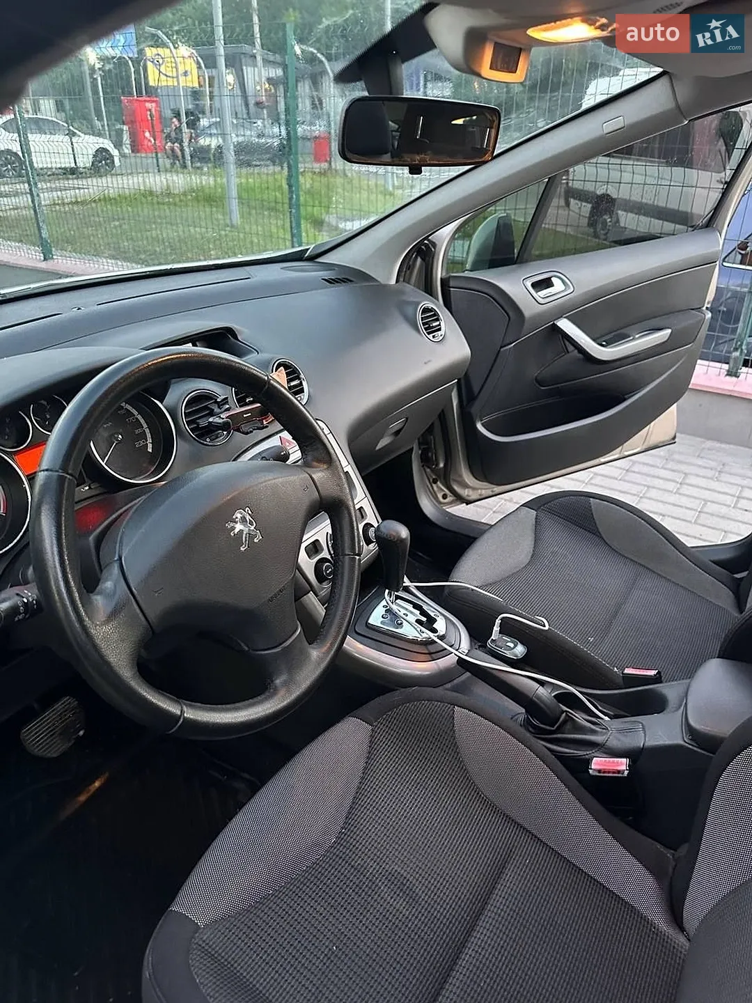 2010 Peugeot 308 - мініатюра 14