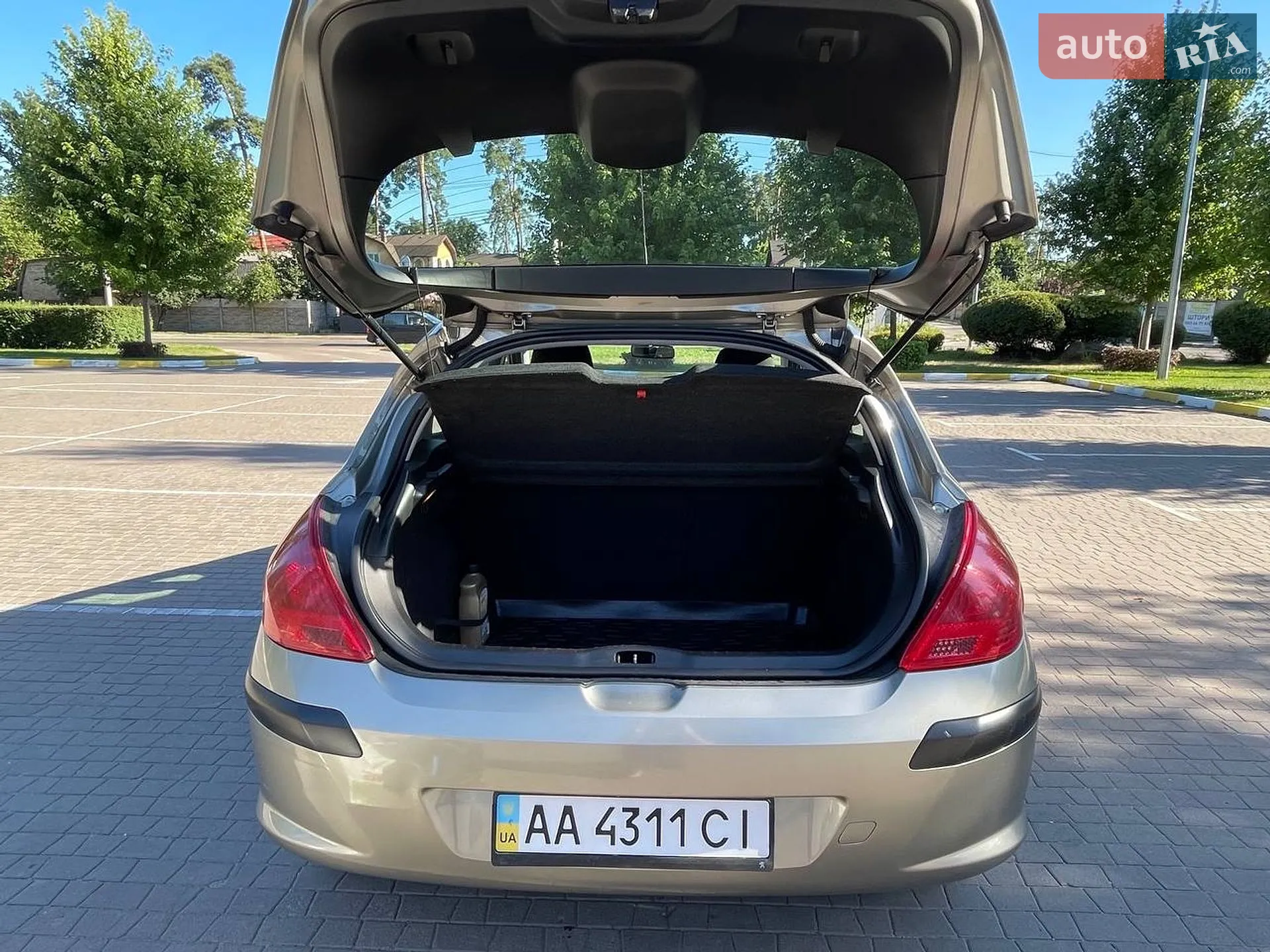2010 Peugeot 308 - мініатюра 8