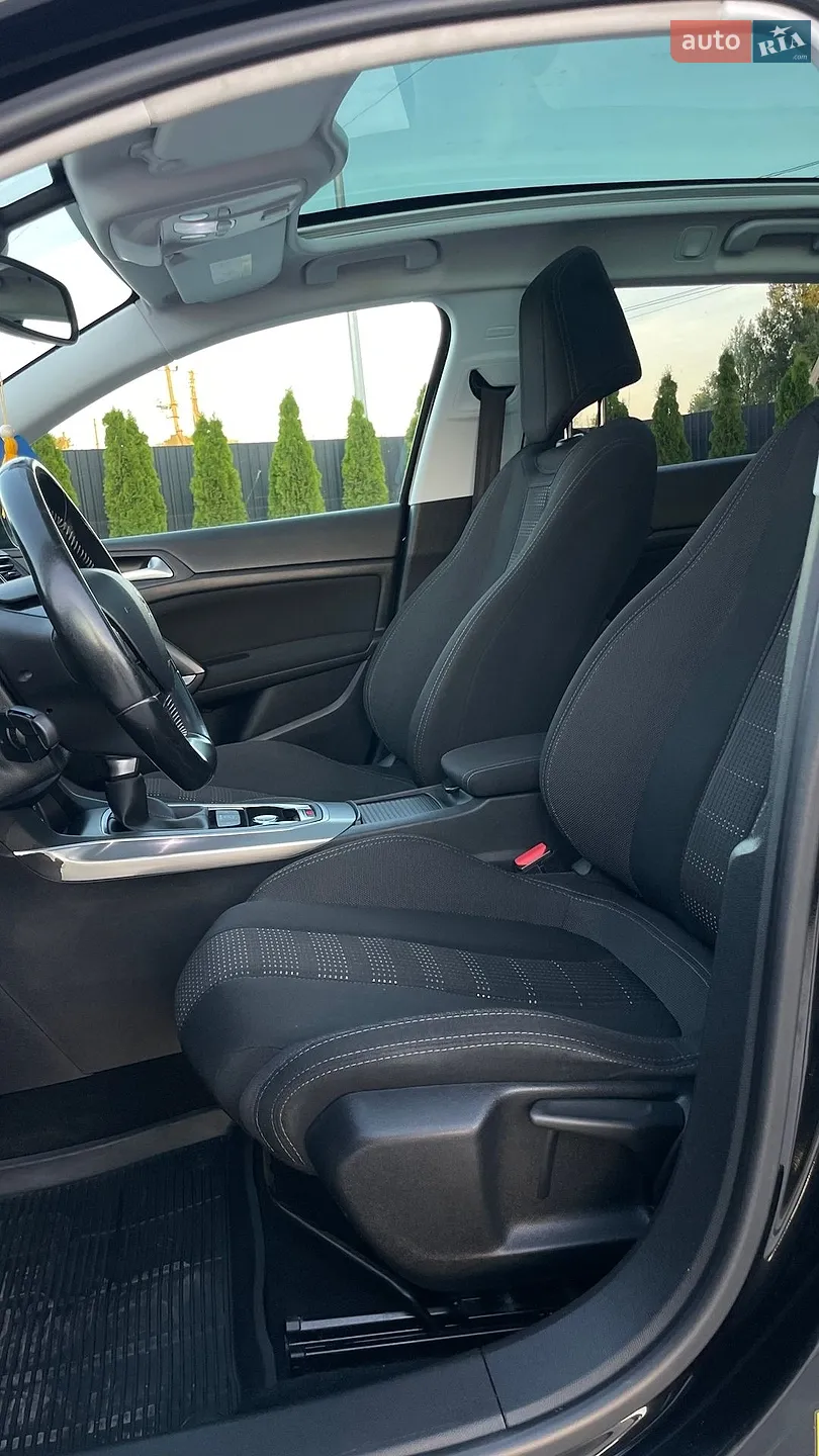 2015 Peugeot 308 - мініатюра 33