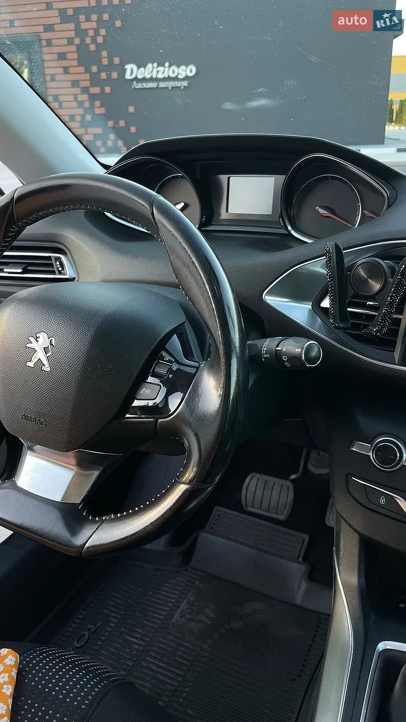 2015 Peugeot 308 - мініатюра 46