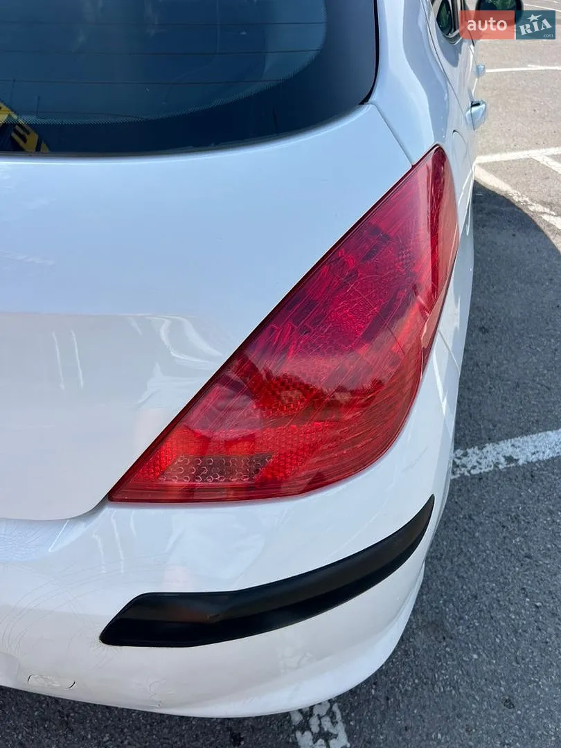 2010 Peugeot 308 - мініатюра 9