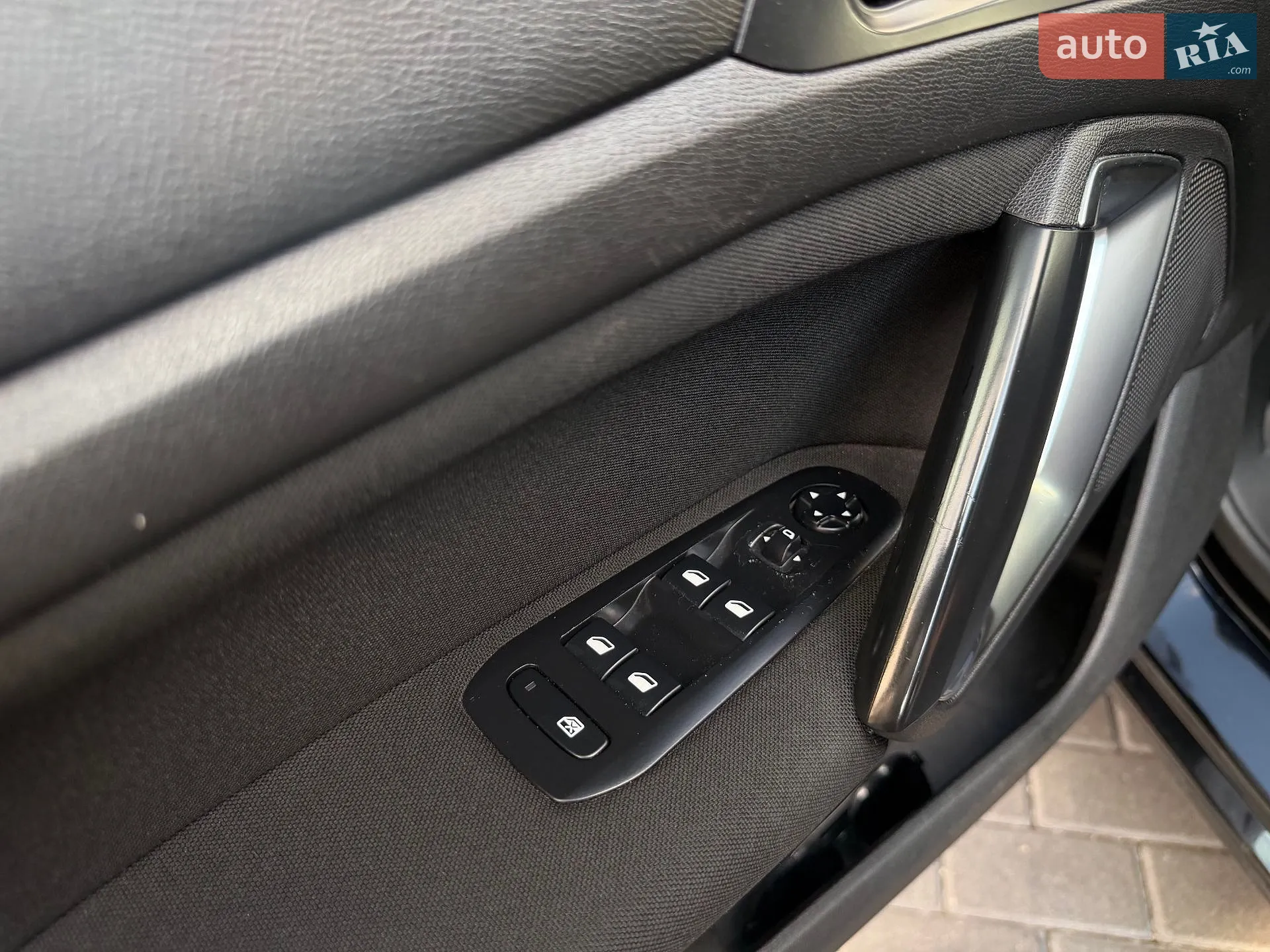 2015 Peugeot 308 - мініатюра 29