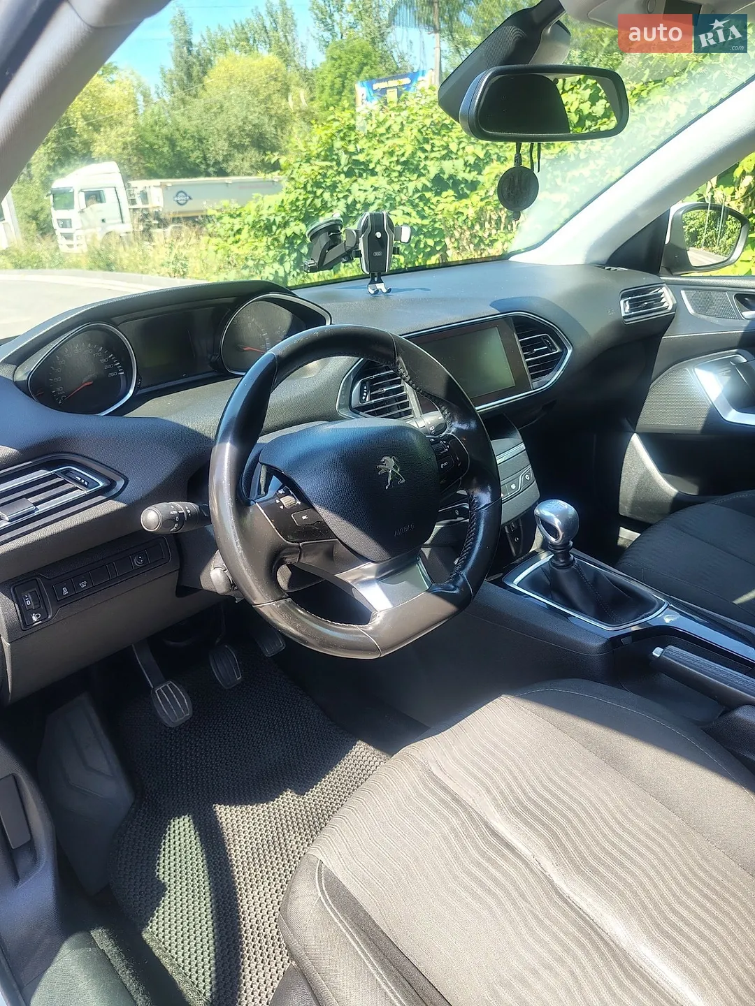 2015 Peugeot 308 - мініатюра 27