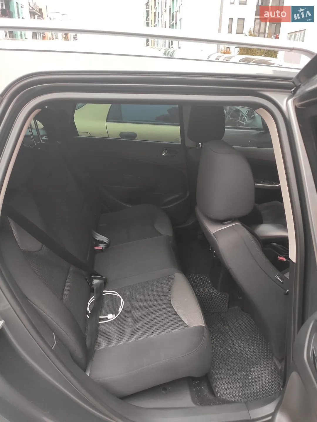 2011 Peugeot 308 - мініатюра 3