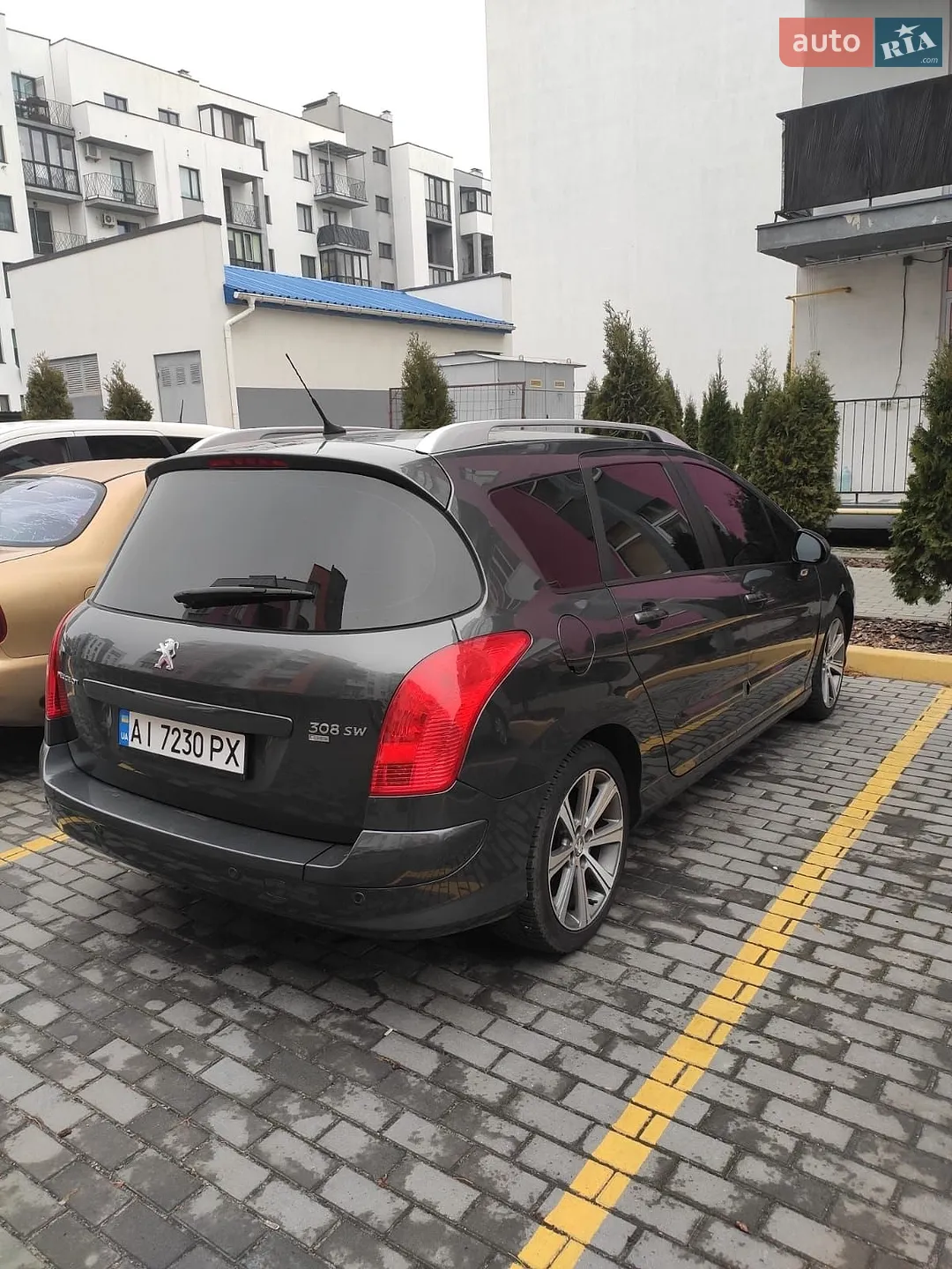 2011 Peugeot 308 - мініатюра 2