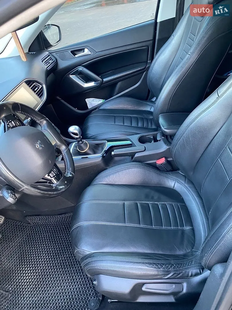 2015 Peugeot 308 - мініатюра 11
