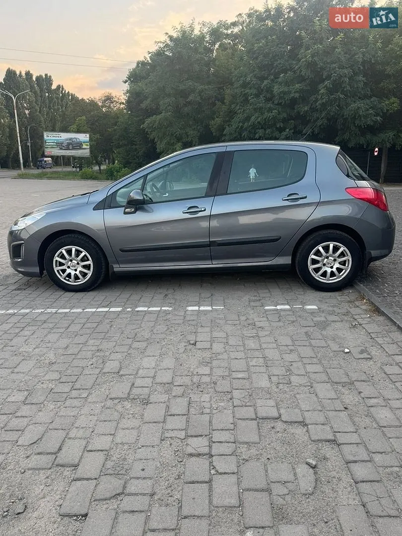 2011 Peugeot 308 - мініатюра 10