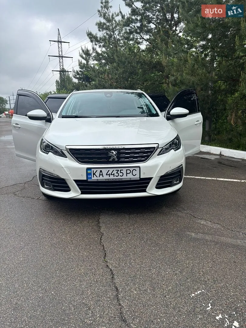 2019 Peugeot 308 - фото 1