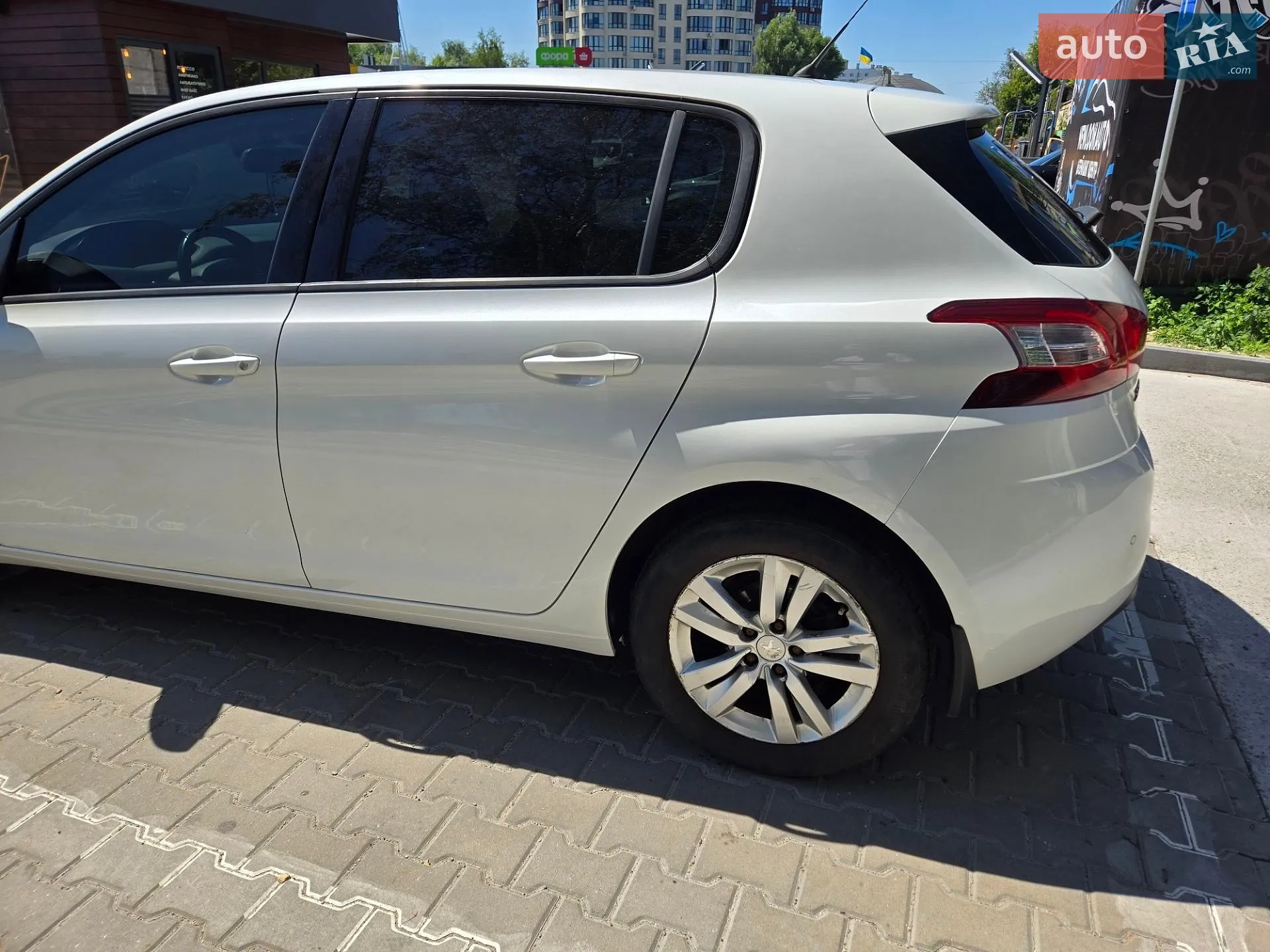 2015 Peugeot 308 - мініатюра 10