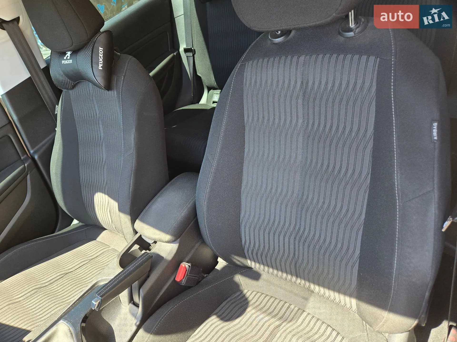 2015 Peugeot 308 - мініатюра 17