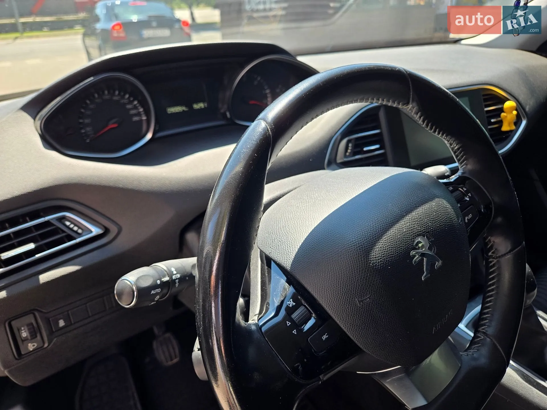 2015 Peugeot 308 - мініатюра 15