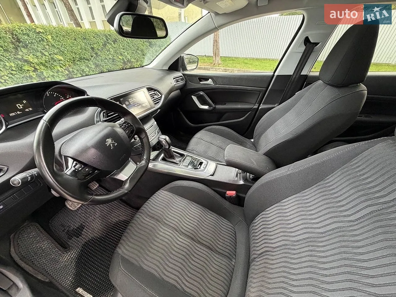 2014 Peugeot 308 - мініатюра 23