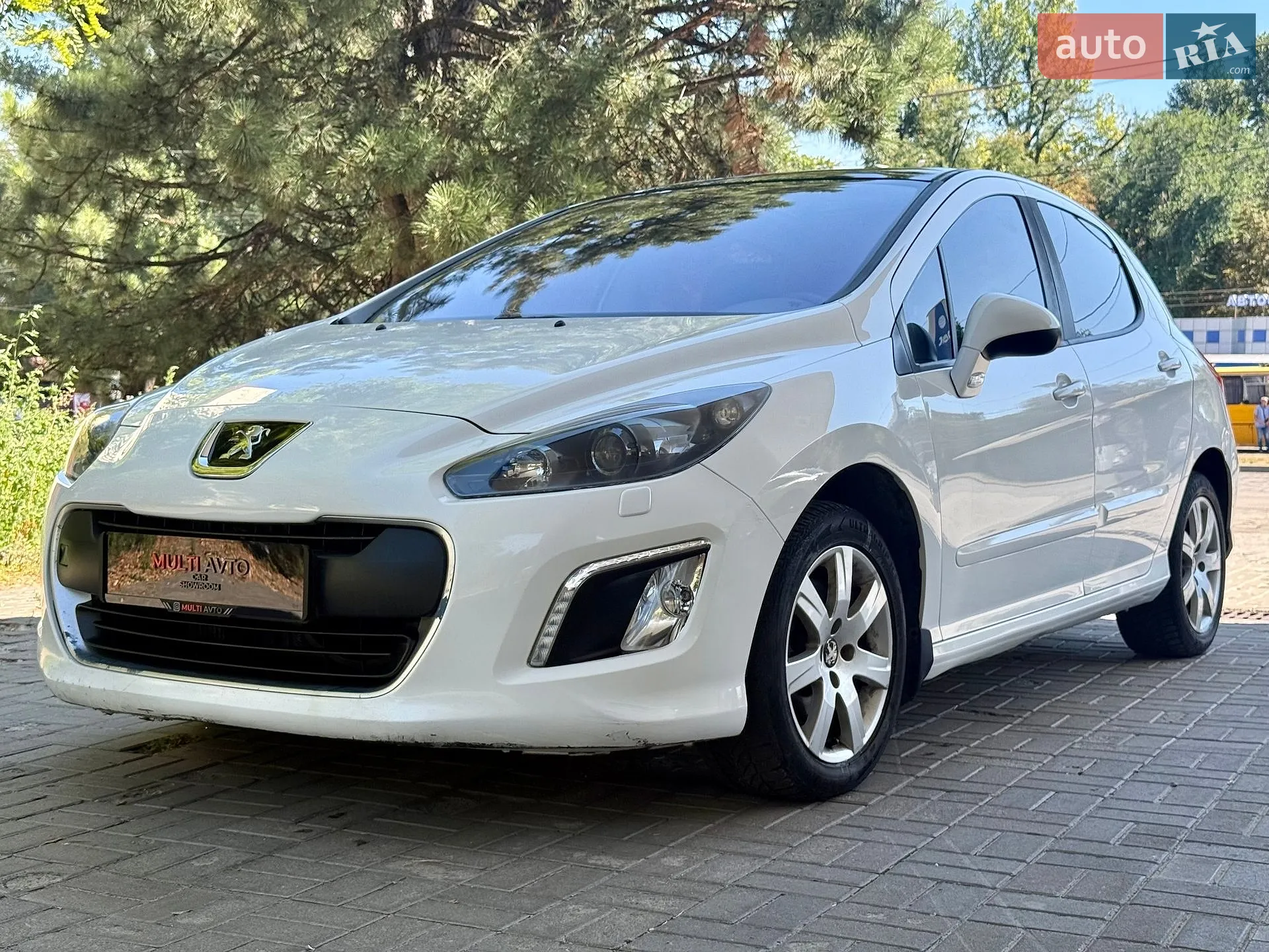 2012 Peugeot 308 - мініатюра 3
