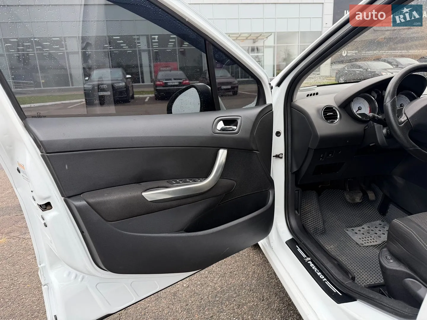 2013 Peugeot 308 - мініатюра 9
