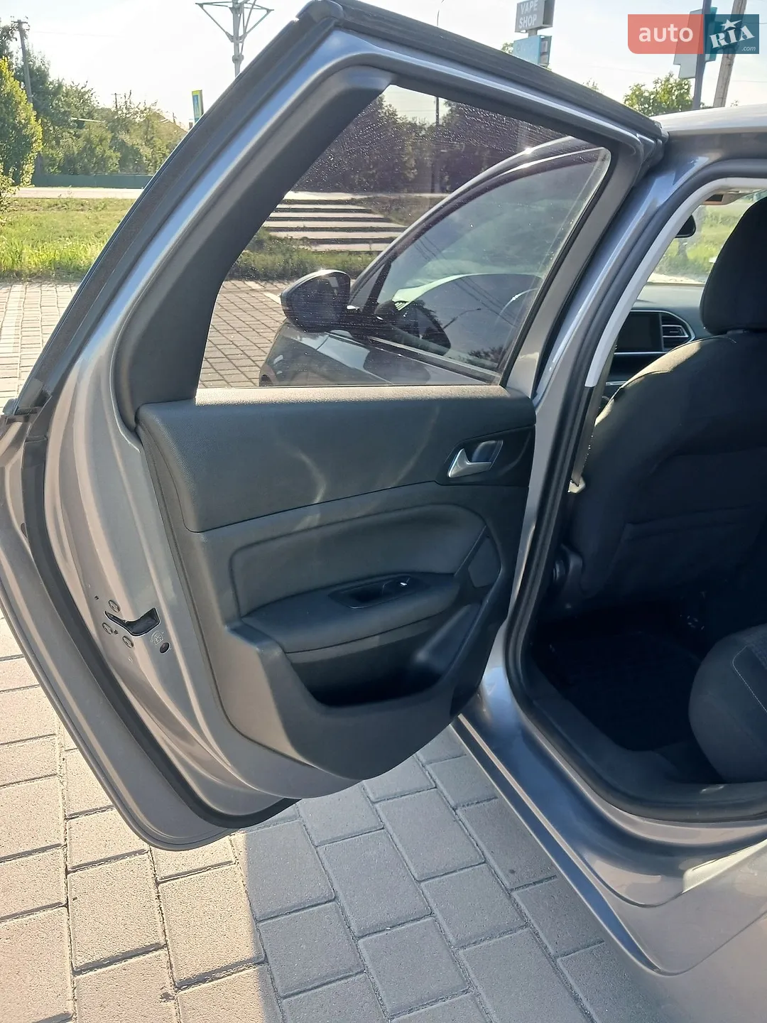 2017 Mercedes-Benz GLE - мініатюра 13