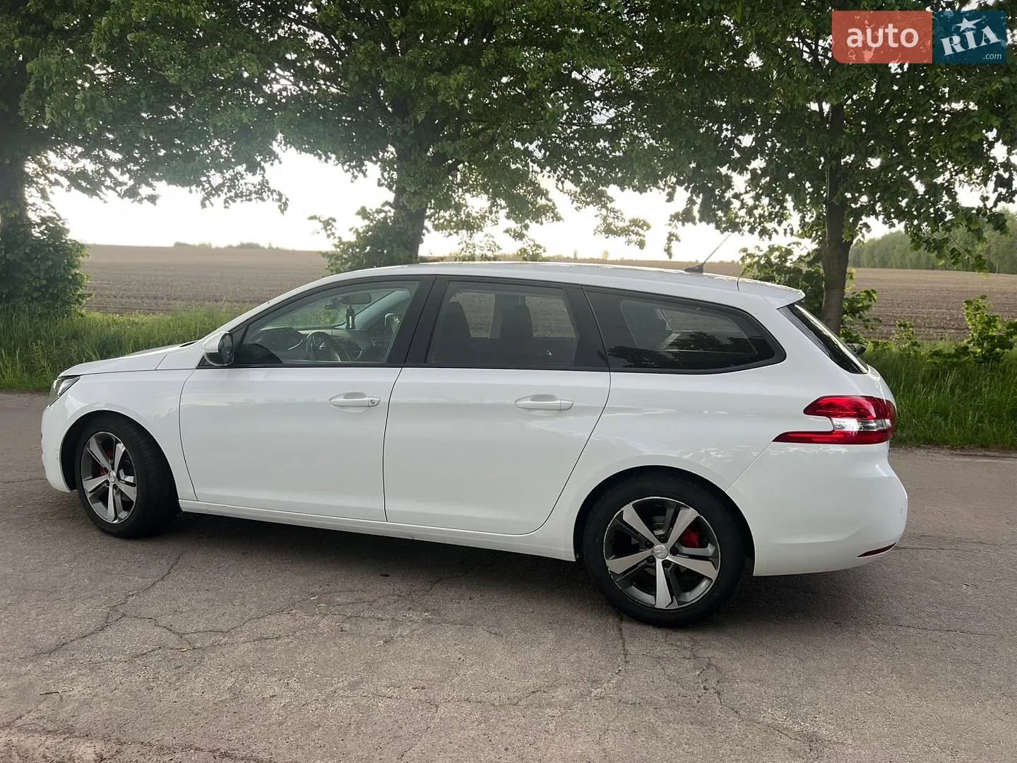 2015 Peugeot 308 - мініатюра 8