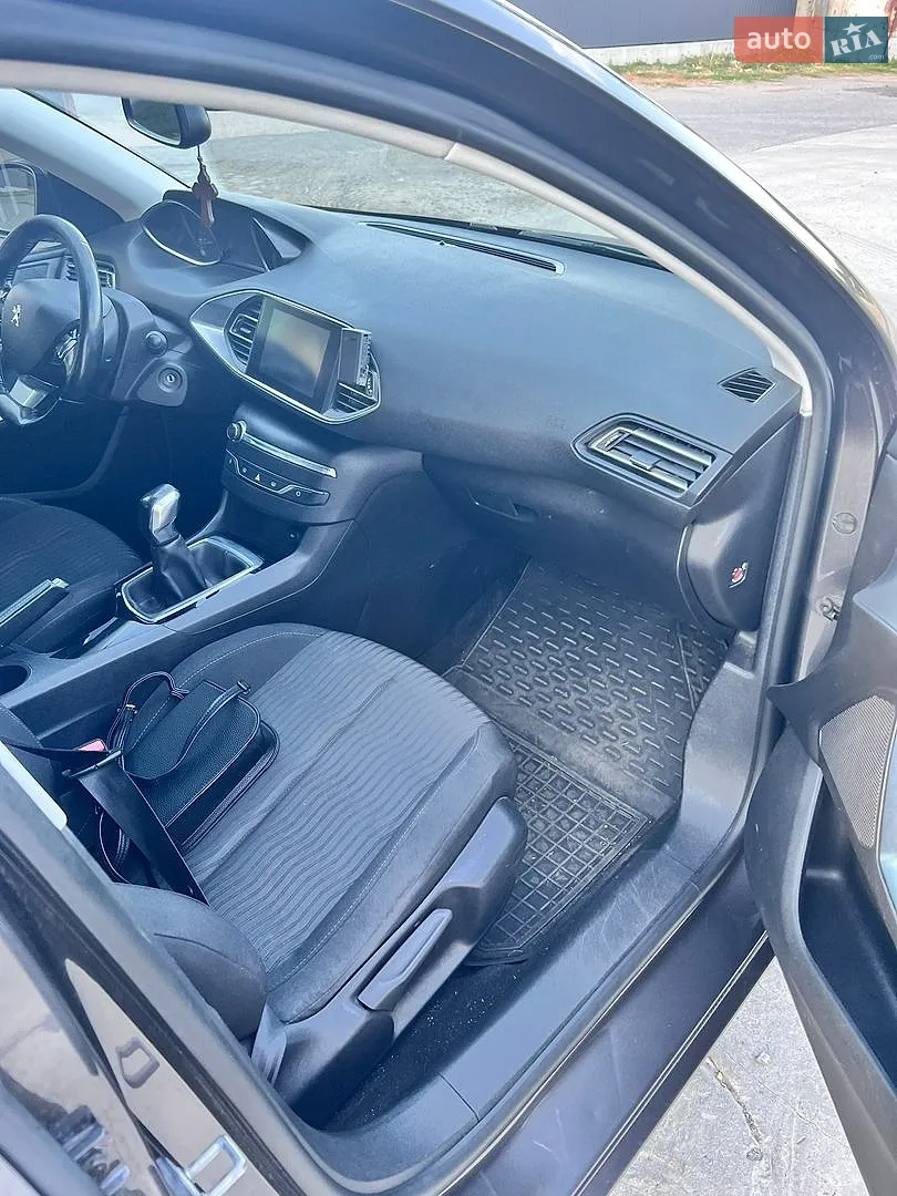 2016 Peugeot 308 - мініатюра 16