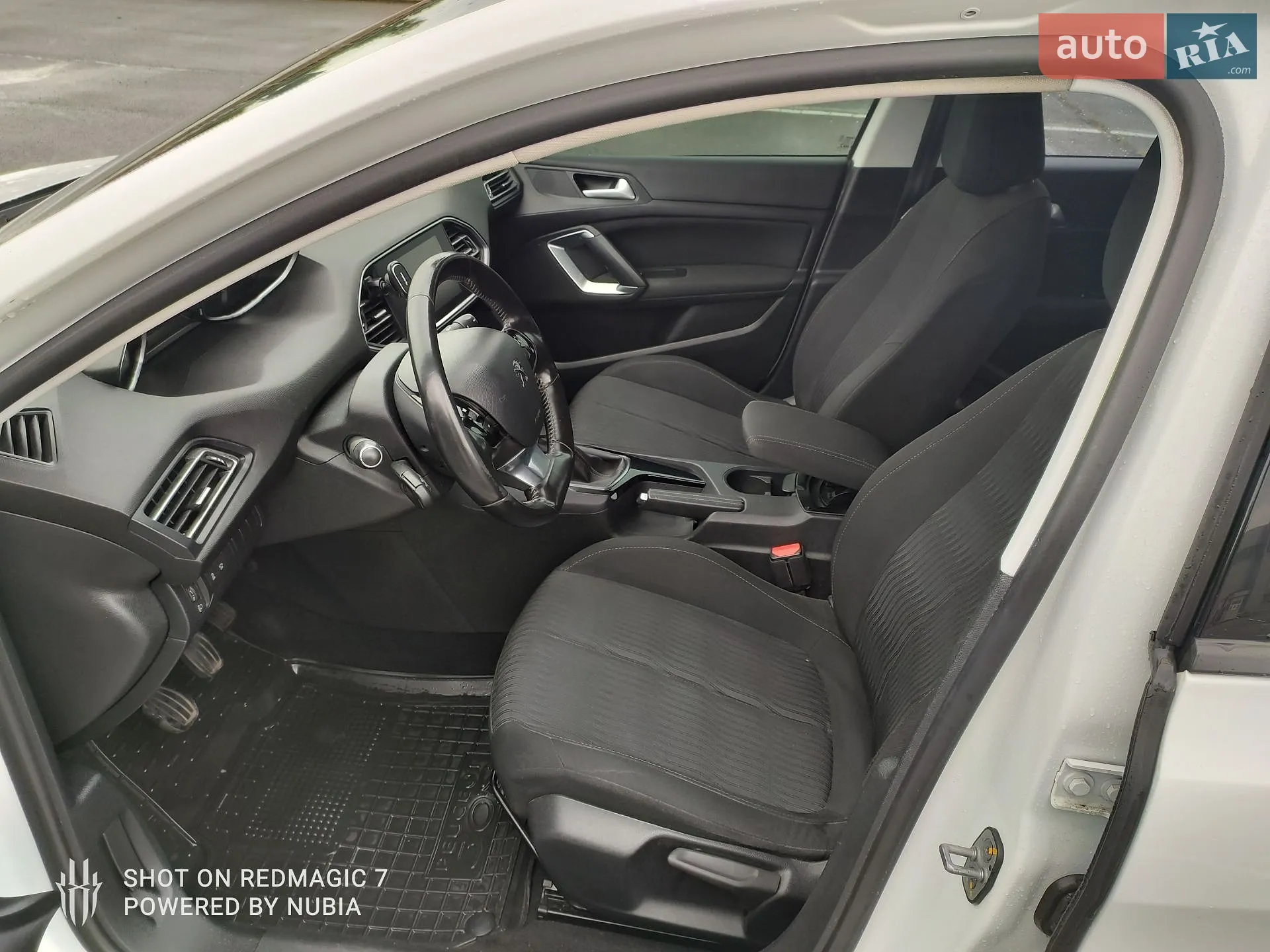 2015 Peugeot 308 - мініатюра 8