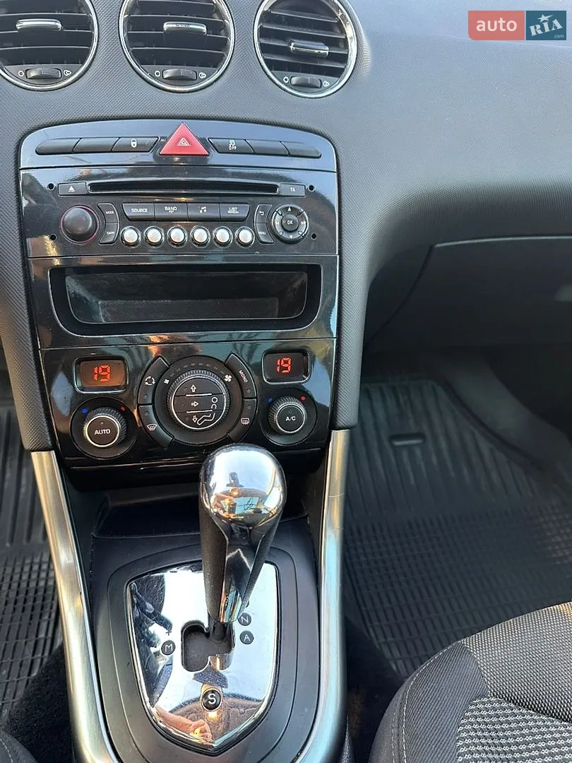 2013 Peugeot 308 - мініатюра 17