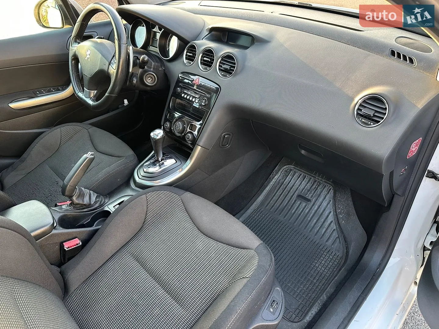 2013 Peugeot 308 - мініатюра 21