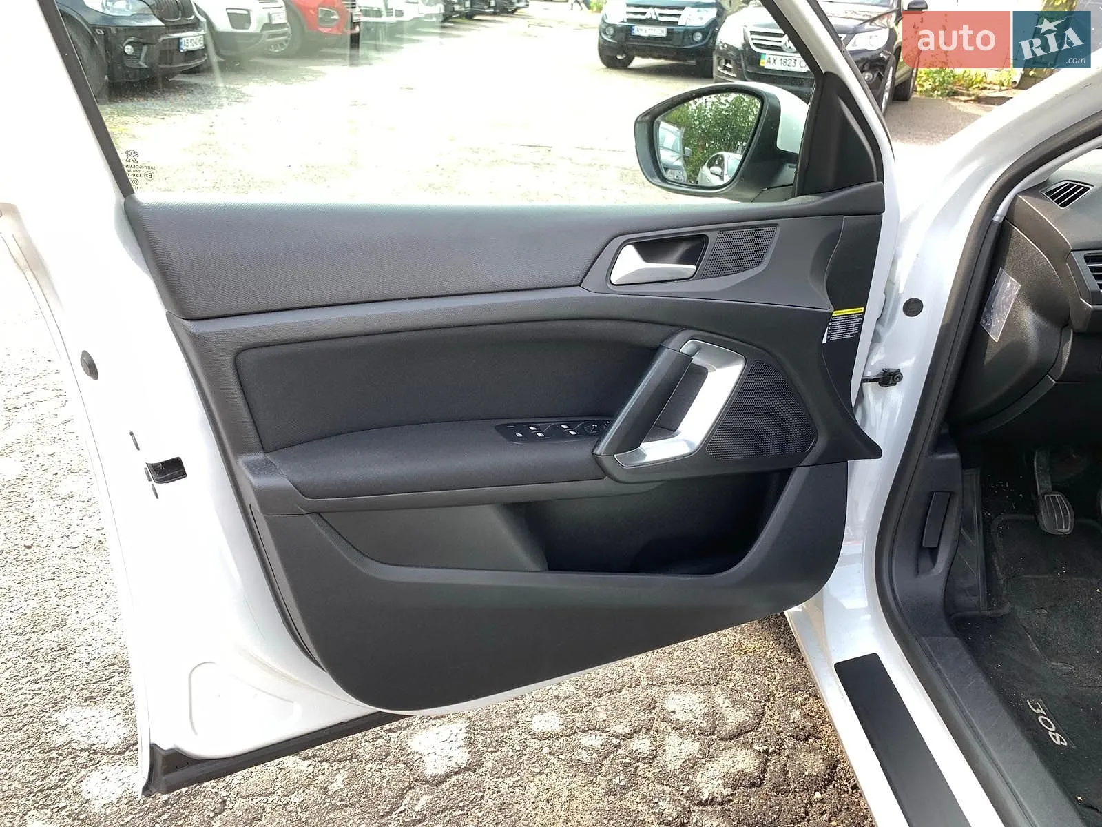 2017 Peugeot 308 - мініатюра 15
