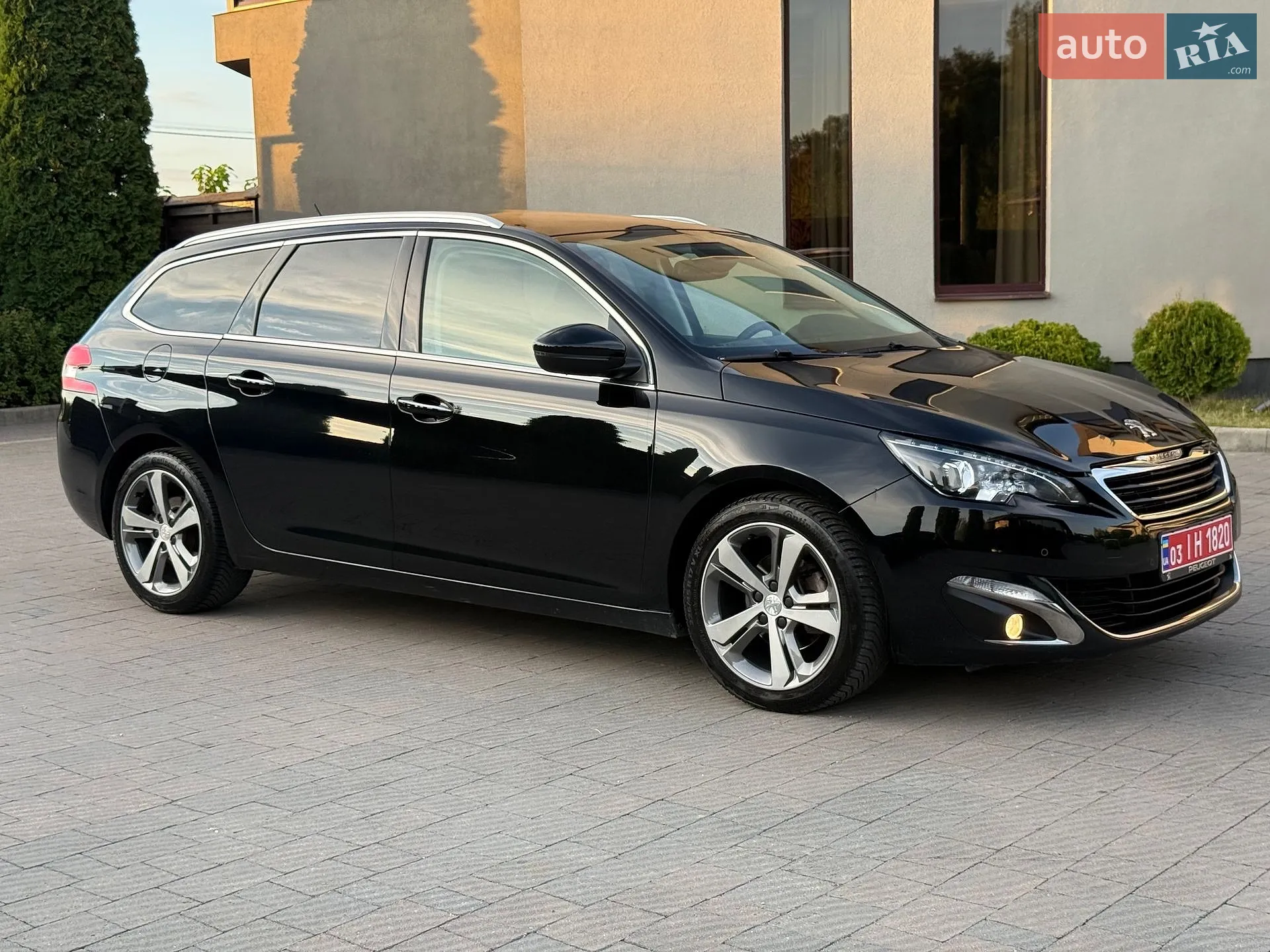 2016 Peugeot 308 - мініатюра 16