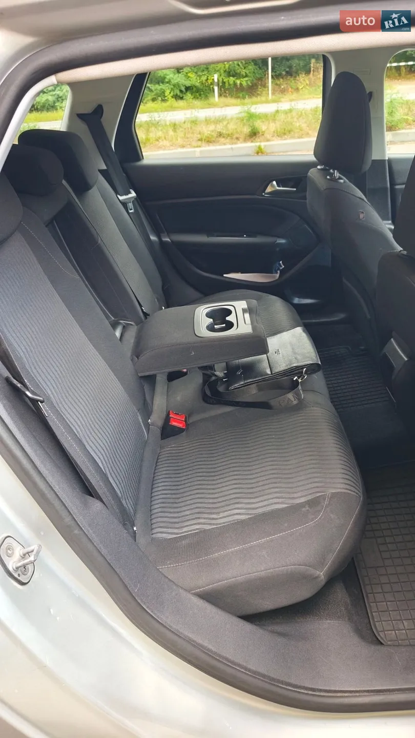 2015 Peugeot 308 - мініатюра 9