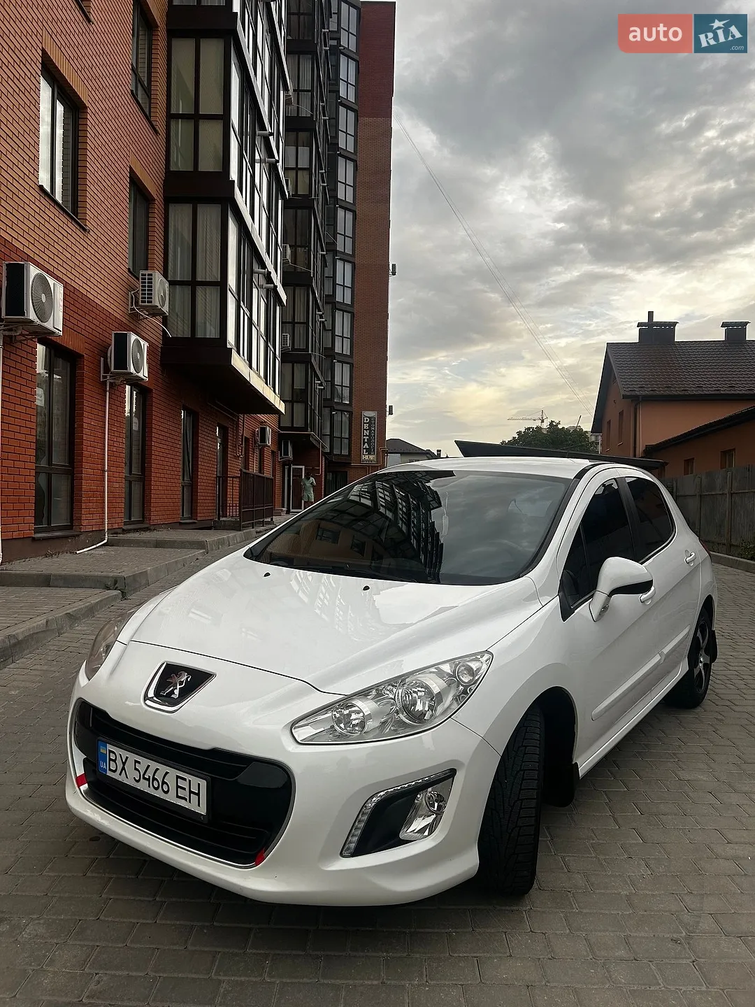 2011 Peugeot 308 - мініатюра 3
