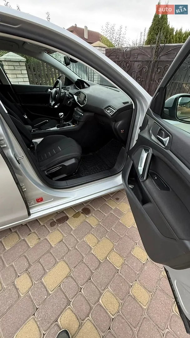 2014 Peugeot 308 - мініатюра 13
