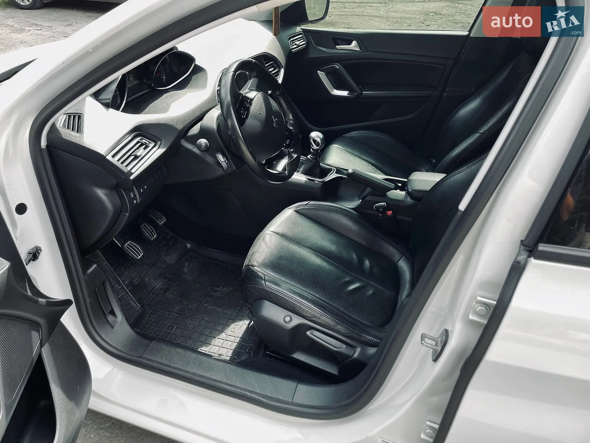 2015 Peugeot 308 - мініатюра 10
