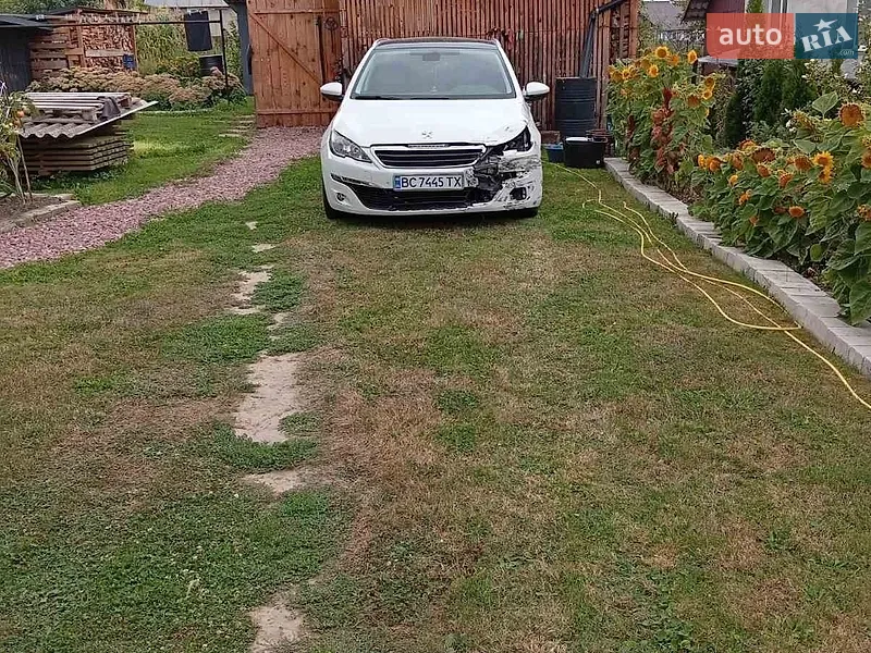 Peugeot 308 2015