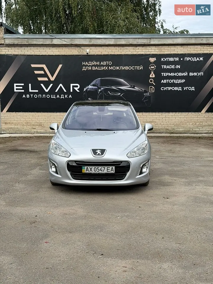 Хетчбек Peugeot 308 2012 в Харкові фото