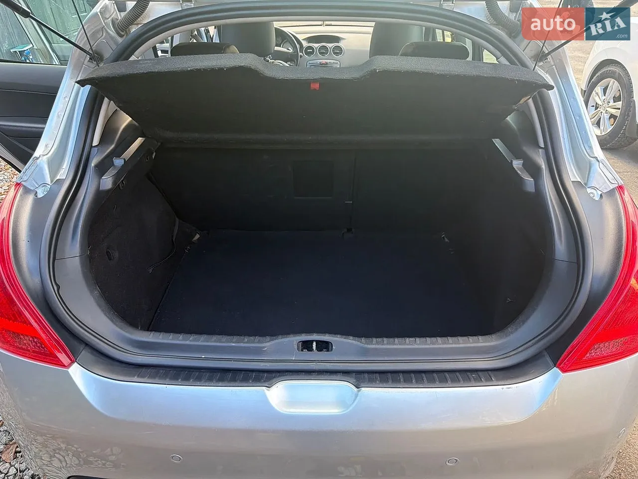 Хетчбек Peugeot 308 2012 в Харкові фото 9