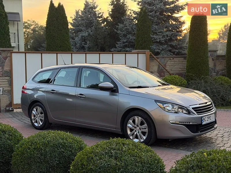 Peugeot 308 2015