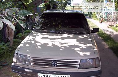 Хэтчбек Peugeot 309 1988 в Гайсине