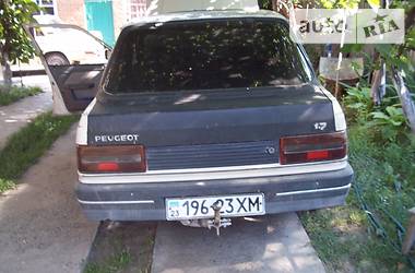 Хэтчбек Peugeot 309 1988 в Гайсине