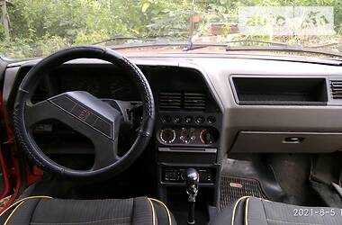Лифтбек Peugeot 309 1987 в Глухове