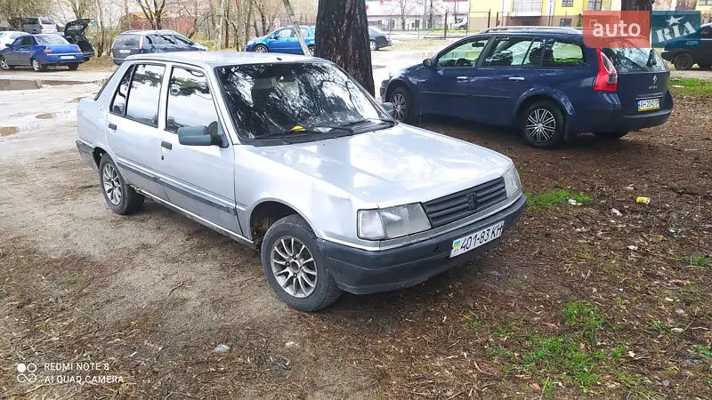 Peugeot 309 1986