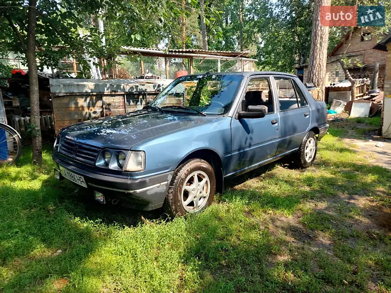 Peugeot 309 1986