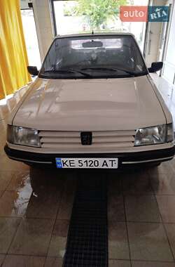 Хэтчбек Peugeot 309 1989 в Днепре