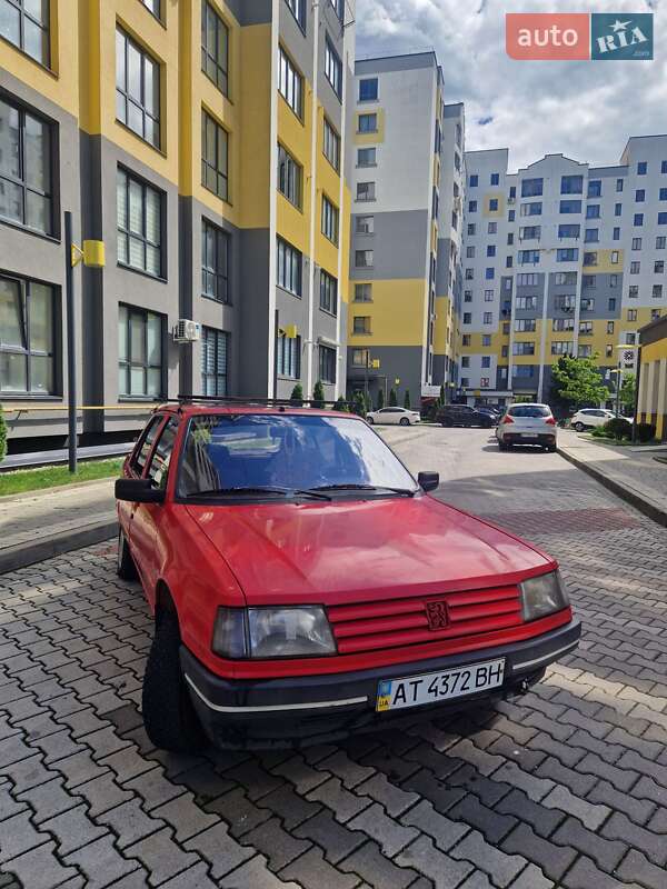 Хетчбек Peugeot 309 1990 в Івано-Франківську